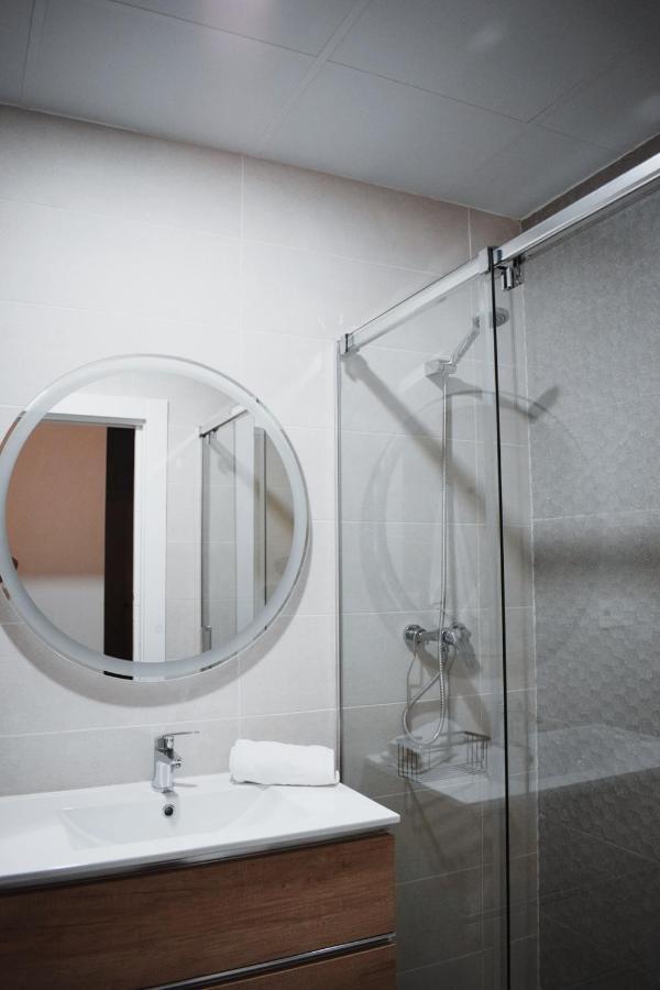 Apartamentos Del Paseo Granada Esterno foto